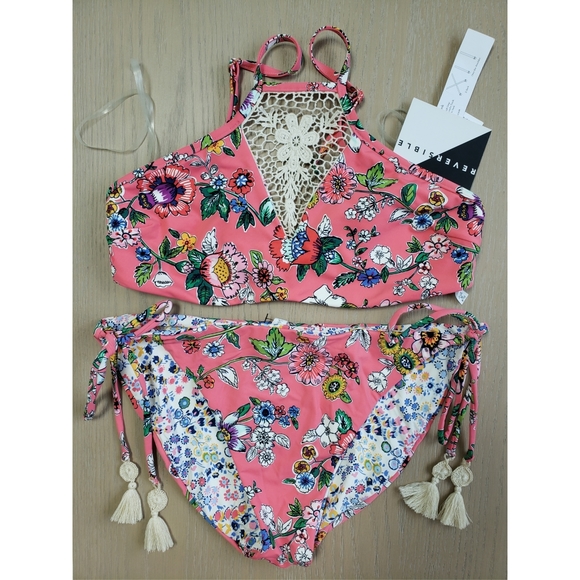 Vera Bradley Hi Neck Coral Reversible Floral Matching Bikini Set Tassels Crochet - Picture 3 of 13